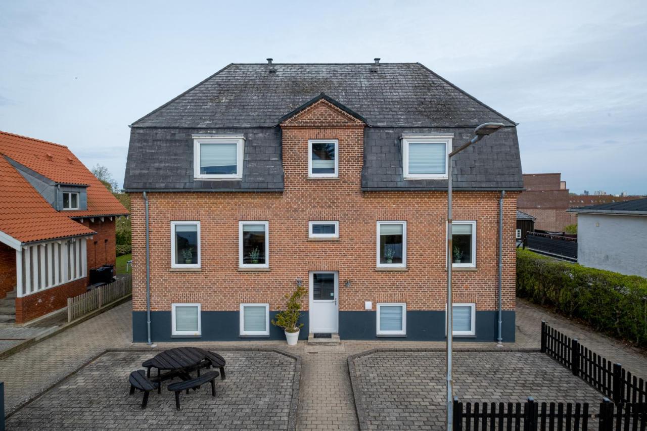 Newly Renovated 1-Bed Apartment In Aalborg Exteriér fotografie